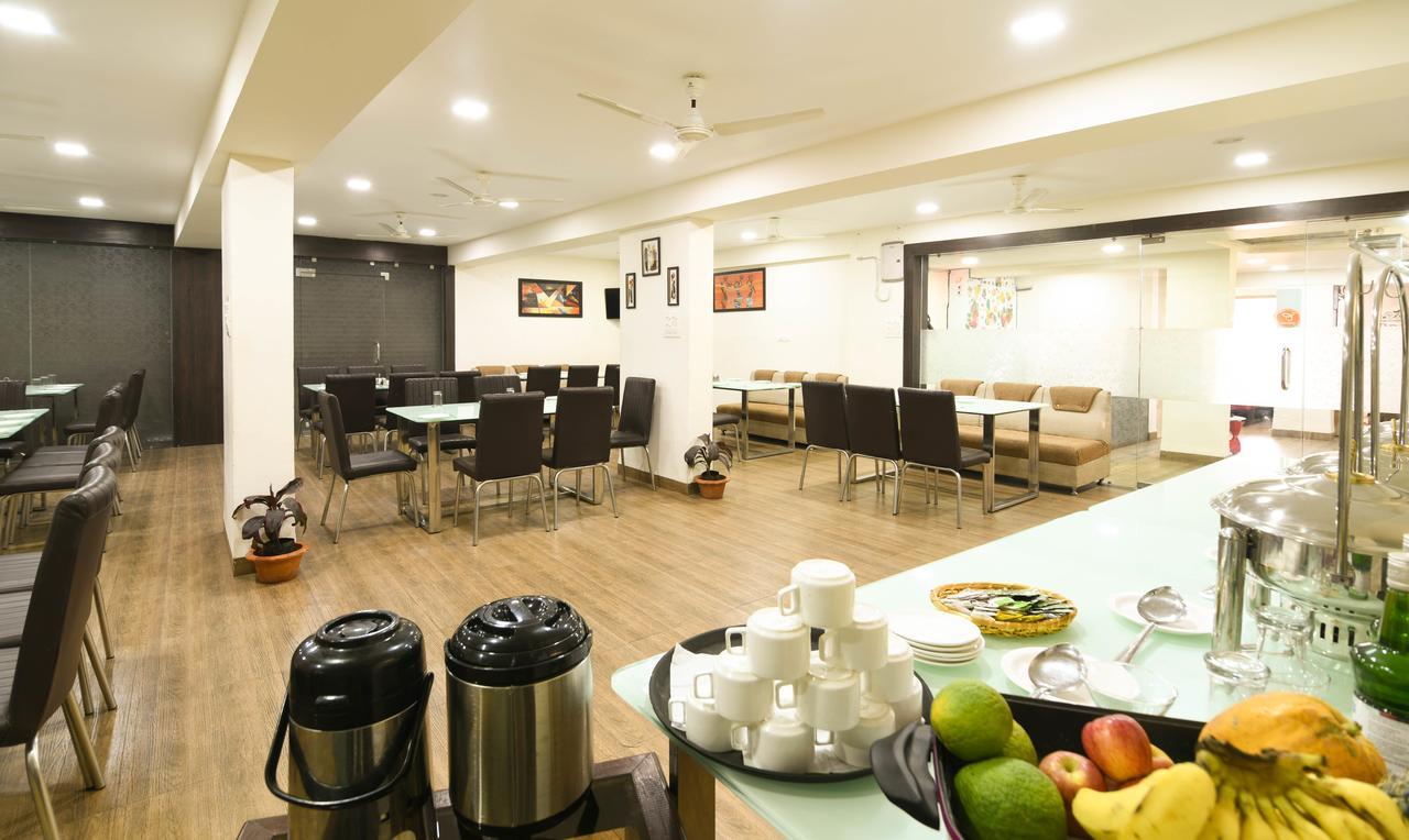 Treebo Prithviraj Hotel